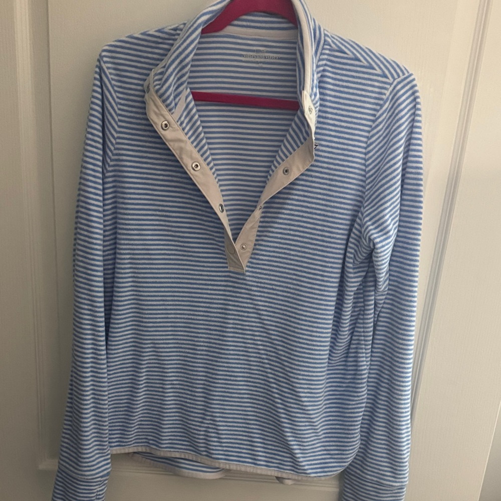 Vineyard Vines Blue and White Striped Shirt